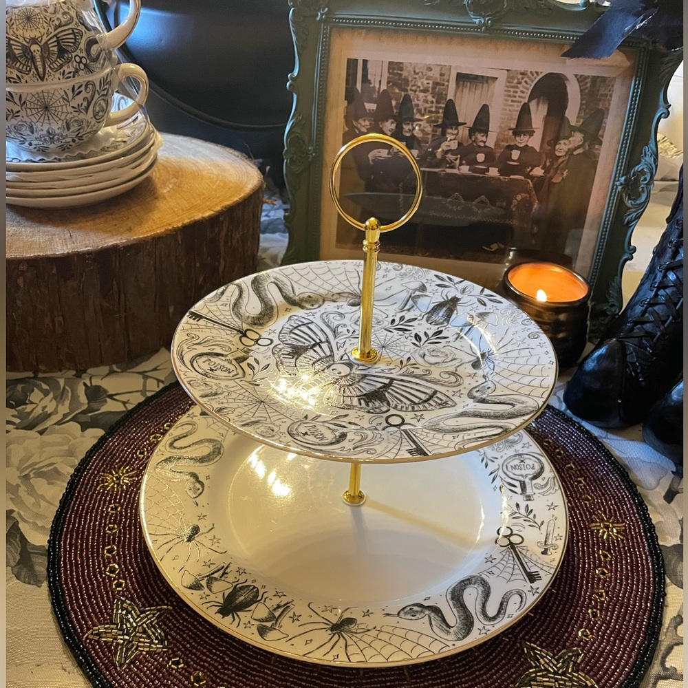 MONTEREY BAY NEW Fine Porcelain Gothic 2-Tier Server With Moth Skull Design